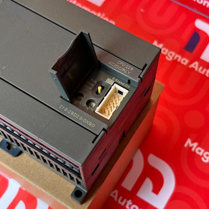 PLC Siemens S7-200 6ES7216-2BD23-0XB0 0XB8 6es7 216-2BD23-0XB0 CPU 226