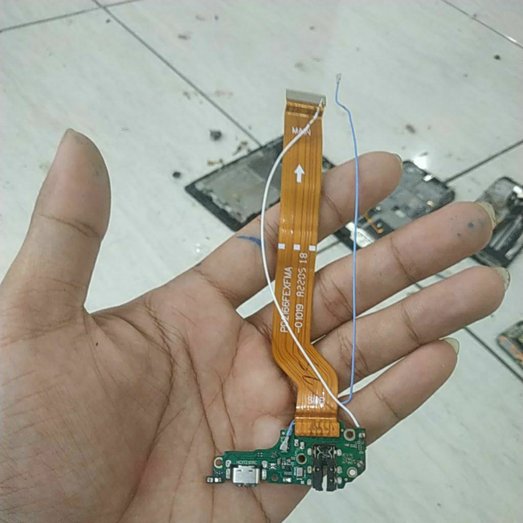 fleksibel board cas bekas kw vivo T1 5G