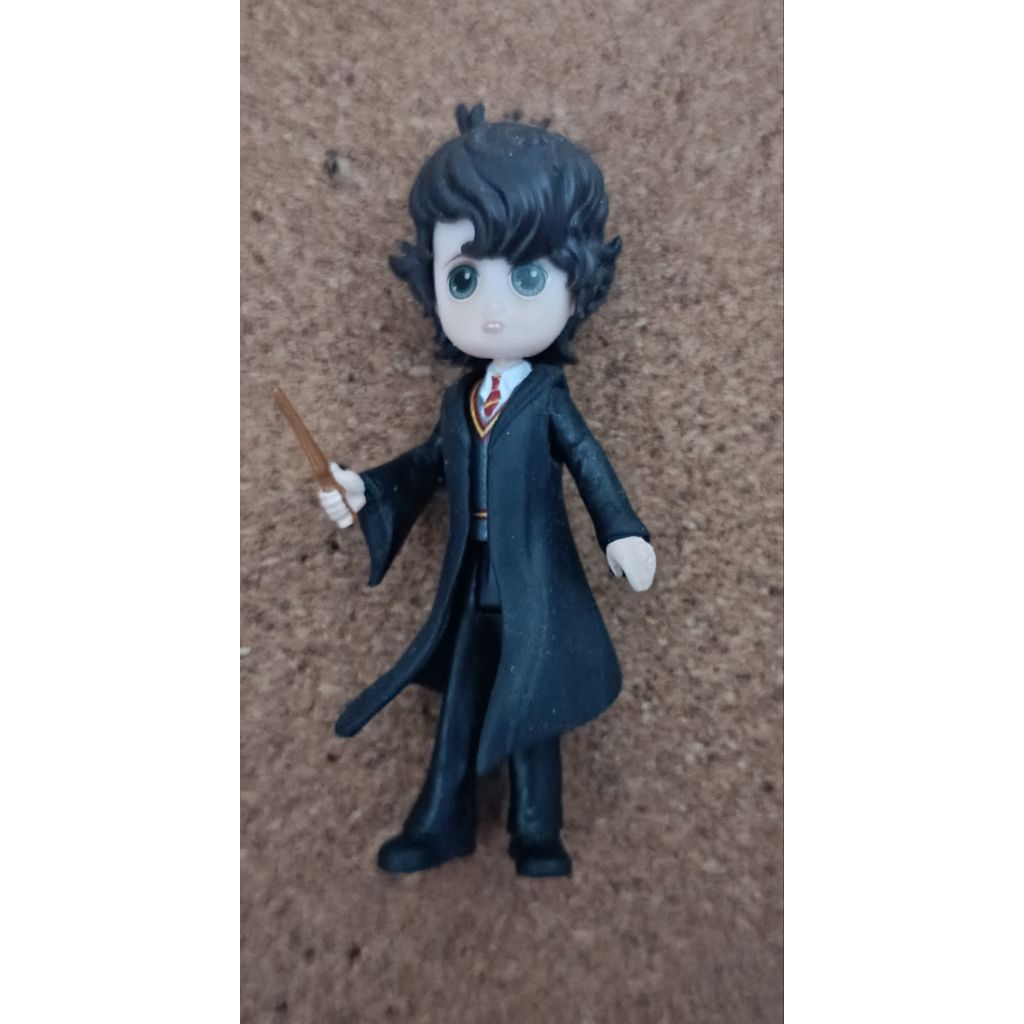 Harry Potter Hogwarts wizarding World figure minis Neville Longbottom coat