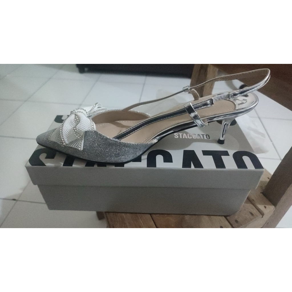 heels staccato