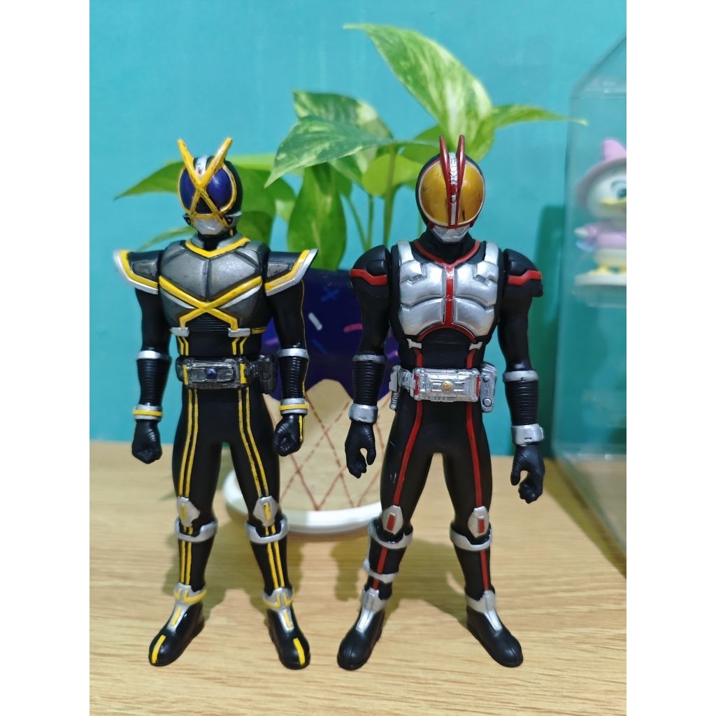 Rhs kamen rider faiz dan kaixa bandai