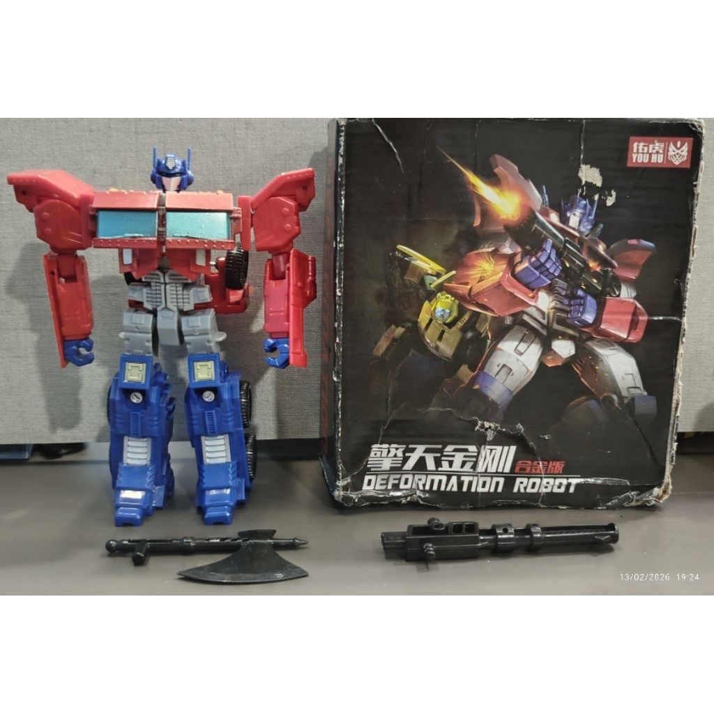 Transformers Optimus Prime Cyberverse CP-01 18 cm