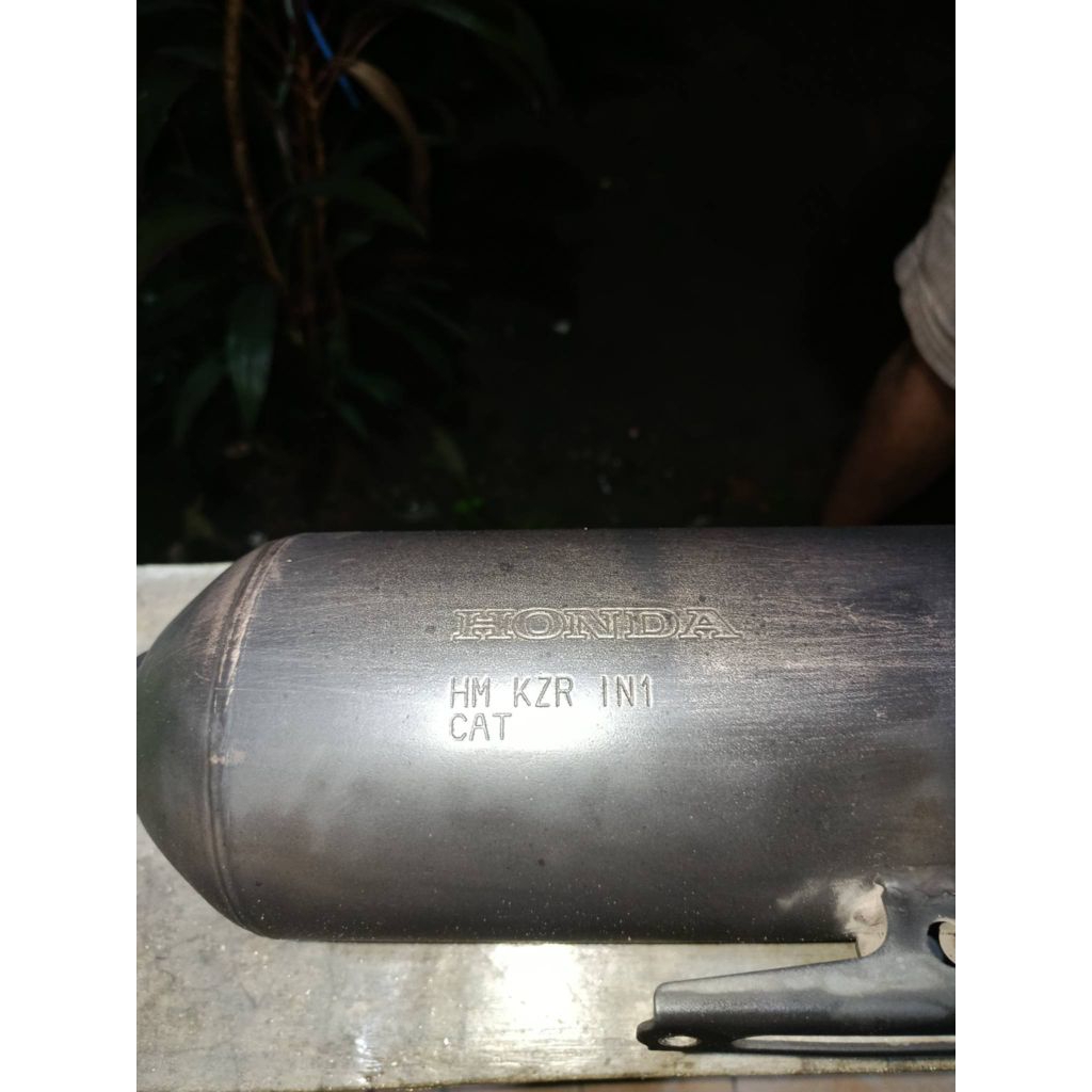 knalpot vario 125 (KZR) ORIGINAL