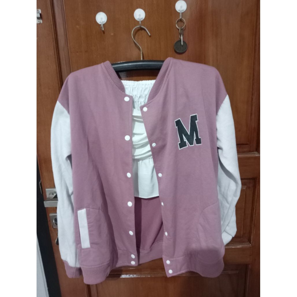 jacket versity tebal