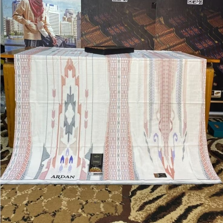 PUSAT SARUNG ARDAN BRILLIANT PUTIH CERAH SARUNG ARDAN SERAGAM GOLD PUTIH CERAH