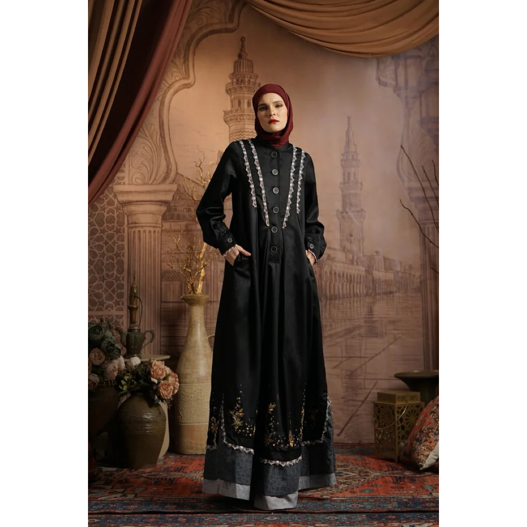 TUNEECA ABAYA AMALINA TH-0226002 (TUNEECA ROUHI ) ABAYA HITAM SIMPEL MEWAH ELEGANT ORIGINAL BY TUNEE