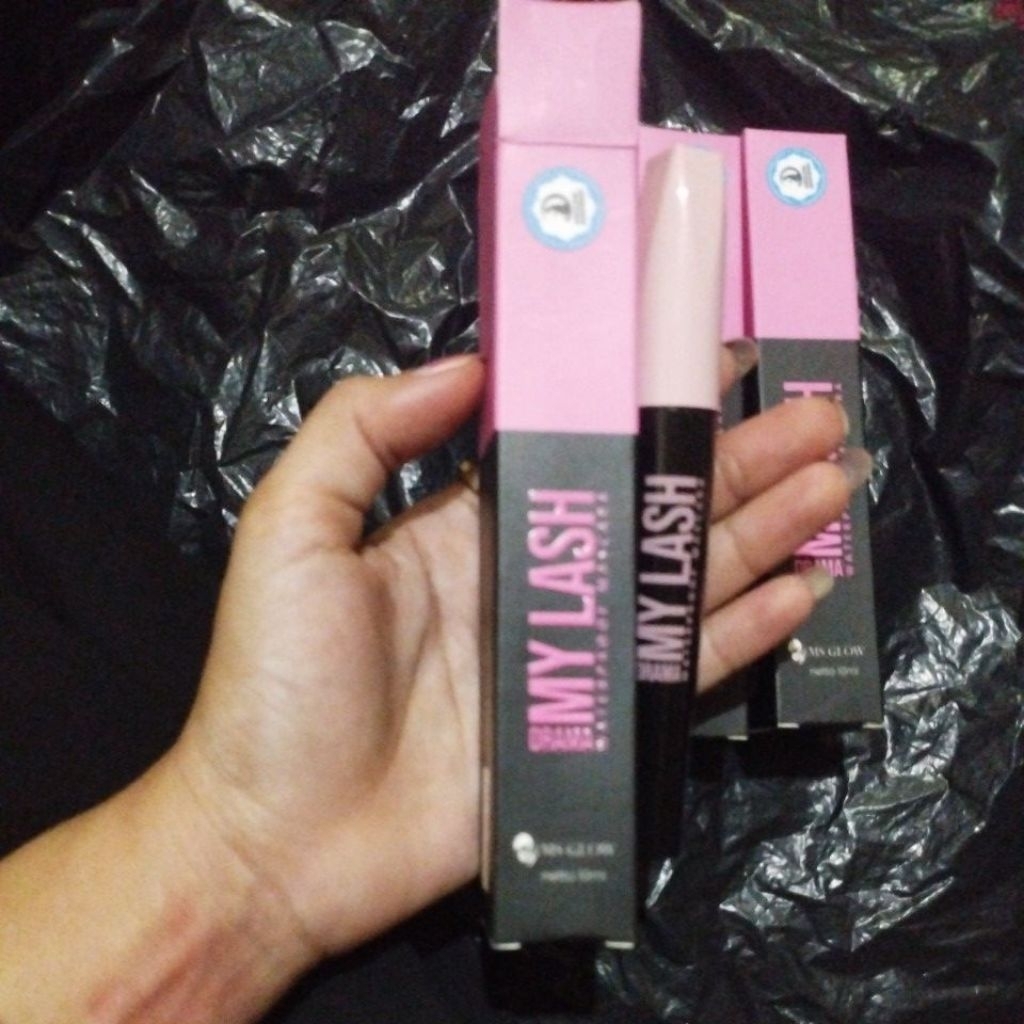 maskara ms glow waterproof