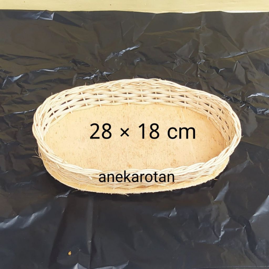 keranjang rotan oval