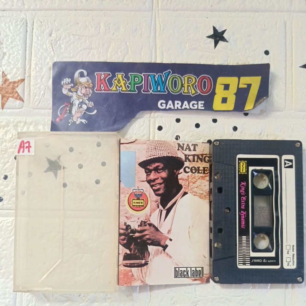 KASET PITA,,,NAT KING COLE SELECTION