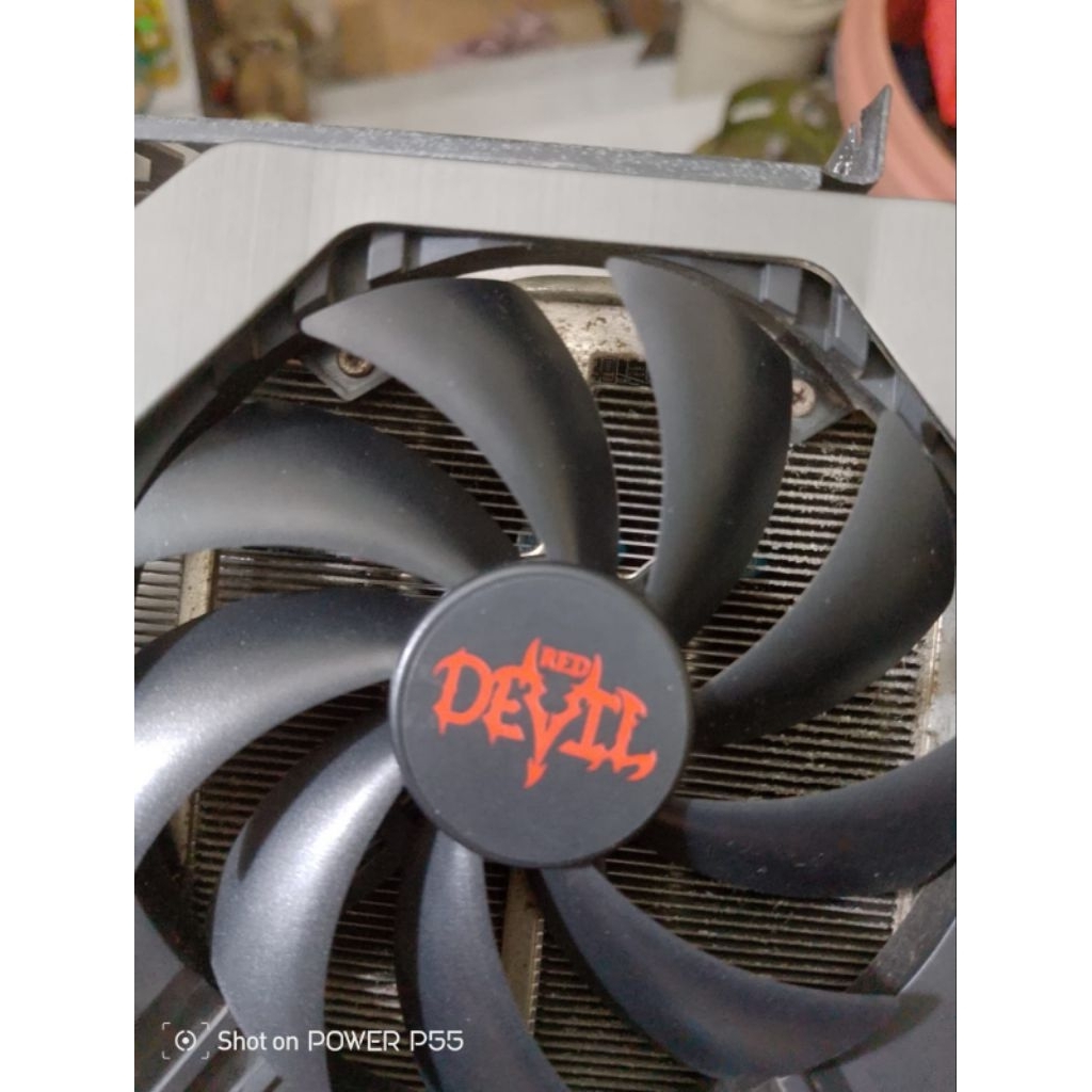 RX 6700 XT 12GB RED DEVIL