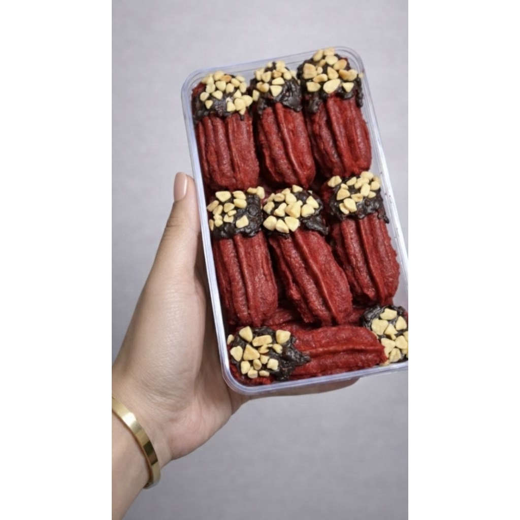 kue kering red velvetred velvet cookieskuker red velvet
kue kering red velvet premium
red velvet cri