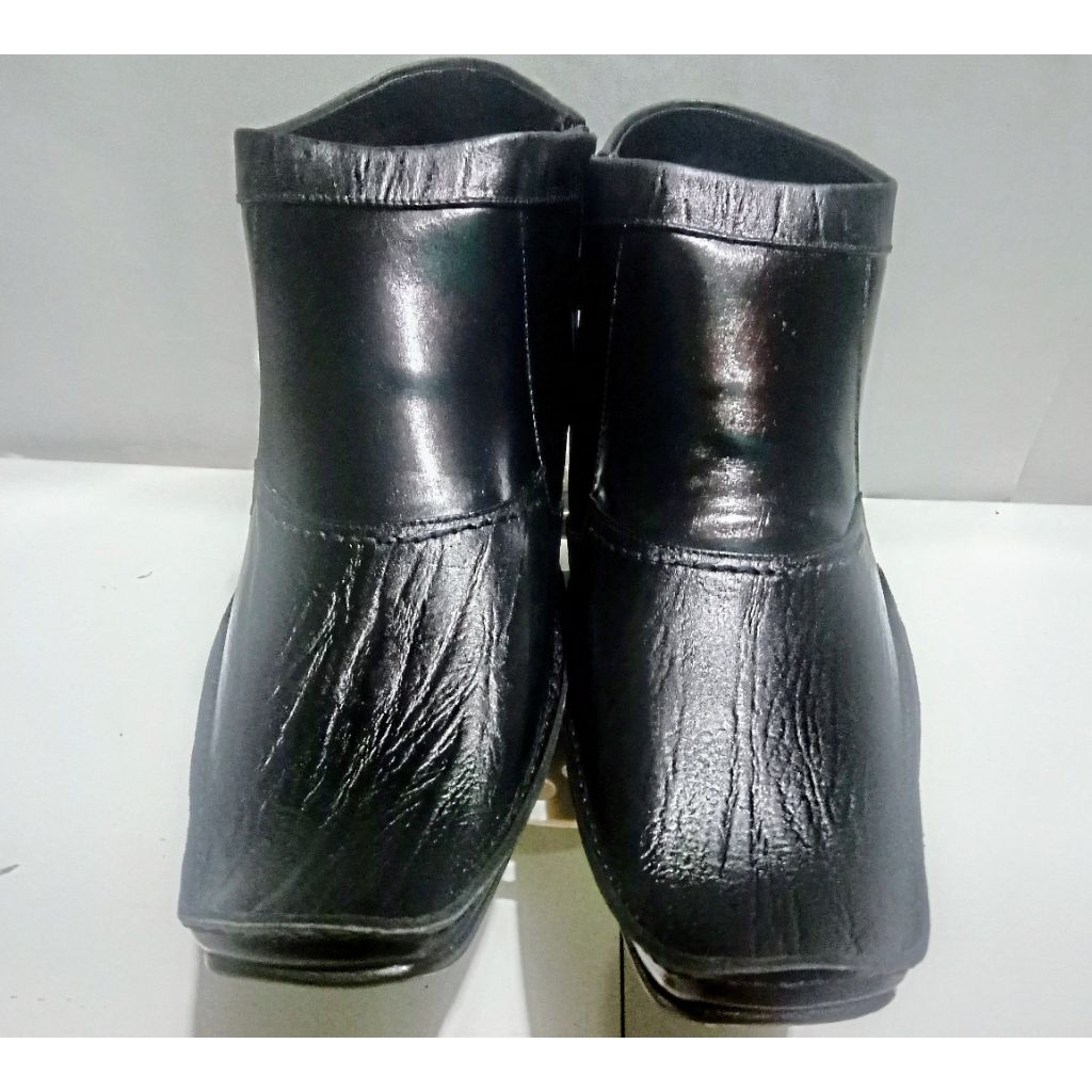 Versace - Sepatu Pria Elegan Trend Keren Kekinian Formal Kulit Import Original