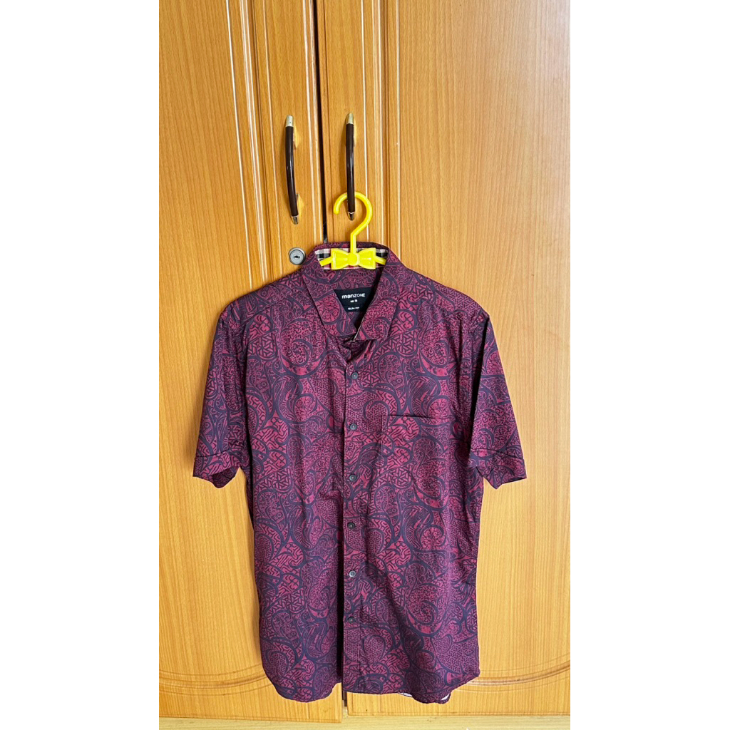 Kemeja Batik Lengan Pendek Manzone