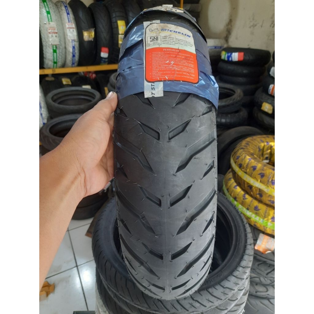 michelin pilot street 2. 140/70-17 baru