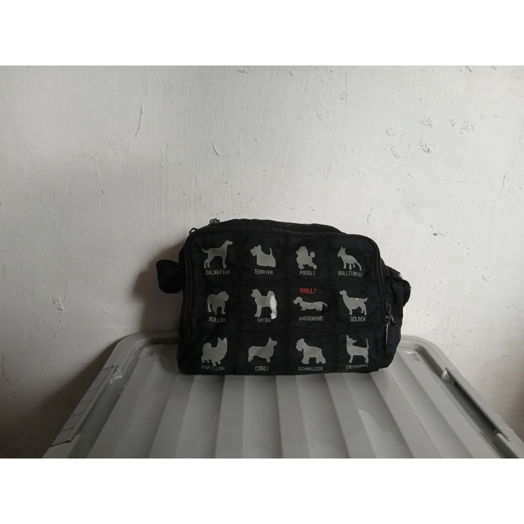 tas sling bag slempang pria wanita gambar anjing nylon tebal hitam preloved