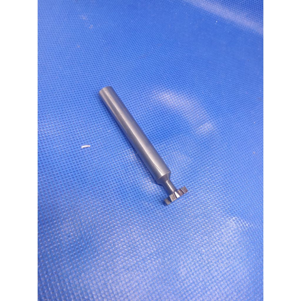 T slot 13 x 3 Carbide cutter t slot 13 x 3 x 10 x 70 mm bekas mulus