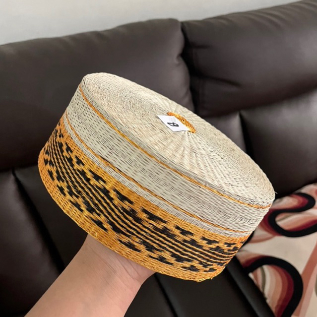 SONGKOK RECCA MOTIF BIASA KHAS BUGIS BONE