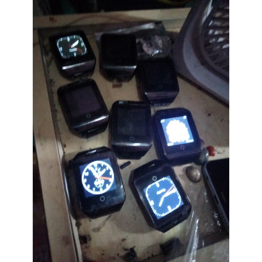 smartwatch bisa SIM card dan SD card