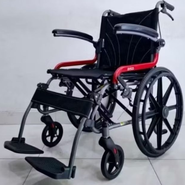 kursi roda travel Ringan bisa dilipat kecil(TERLARIS)kursi roda kecil kursi roda ringal ban ukuran 1