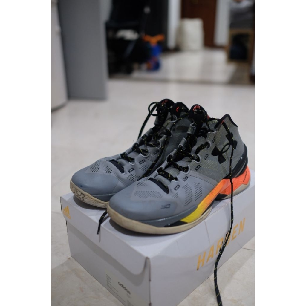 Sepatu Basket Bekas - Under Armour Curry 2 - US 12 / EUR 46