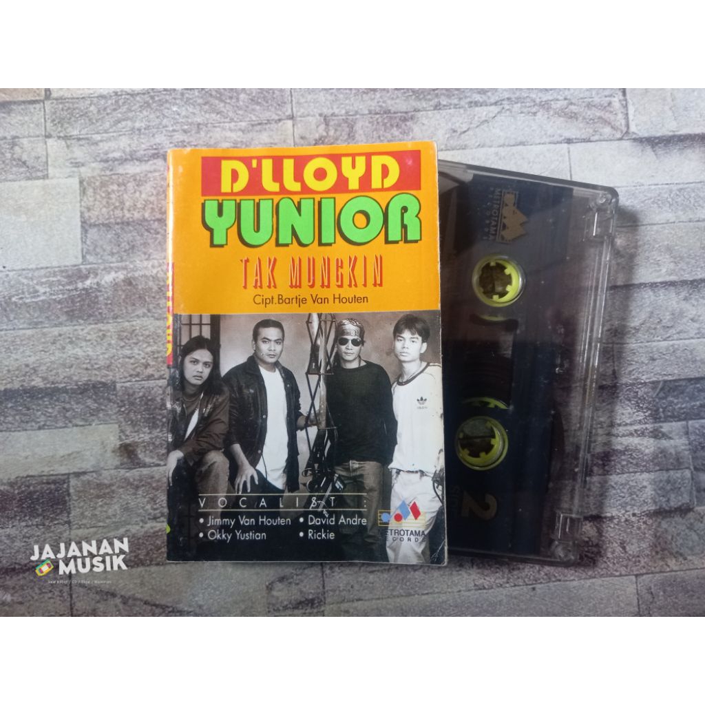 Kaset D'lloyd Yunior