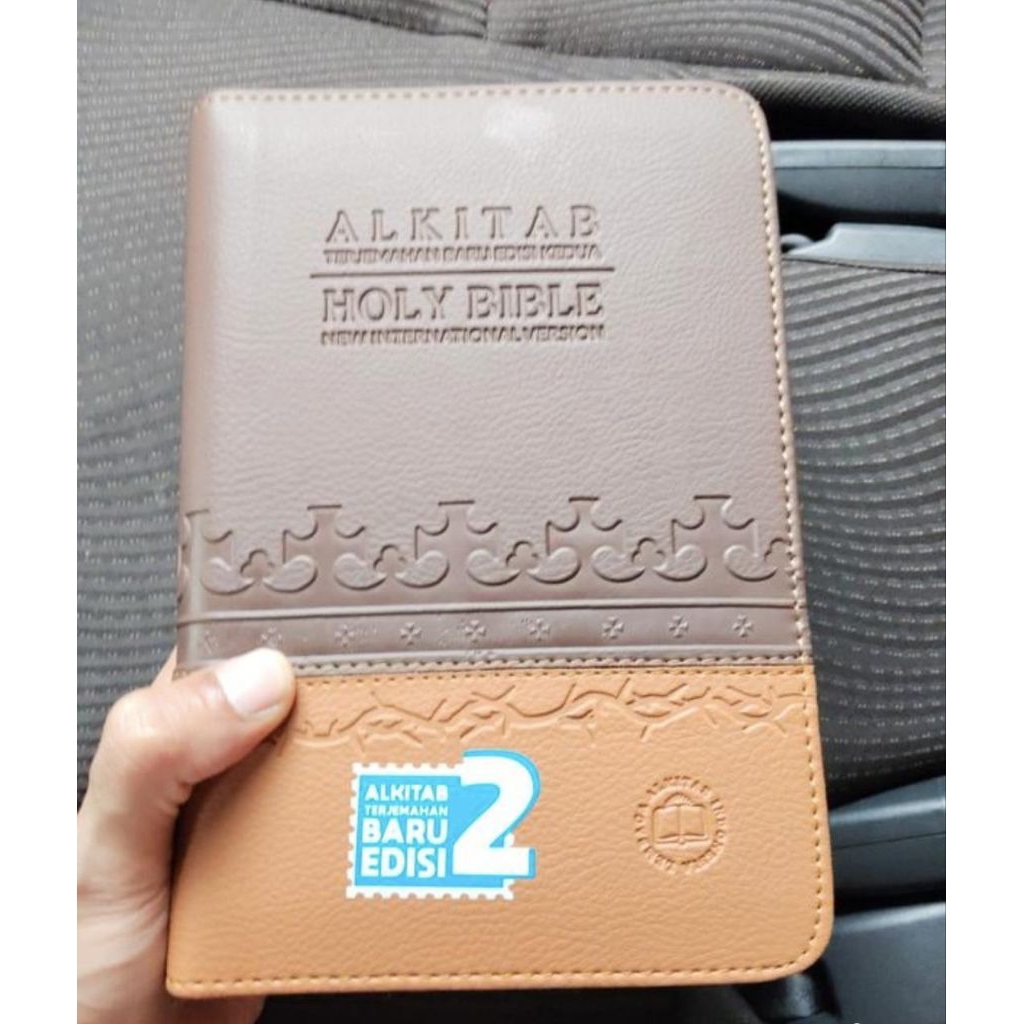 Alkitab dua bahasa NIV sampul tebal