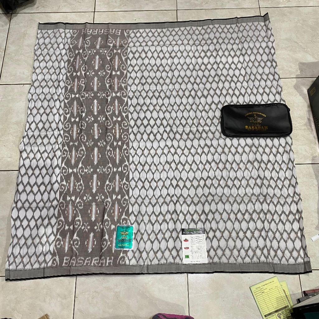 sarung tenun basarah