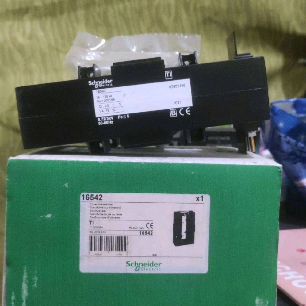 CURRENT TRANSFORMER 16542 CT SCHNEIDER ORIGINAL 2000/5A