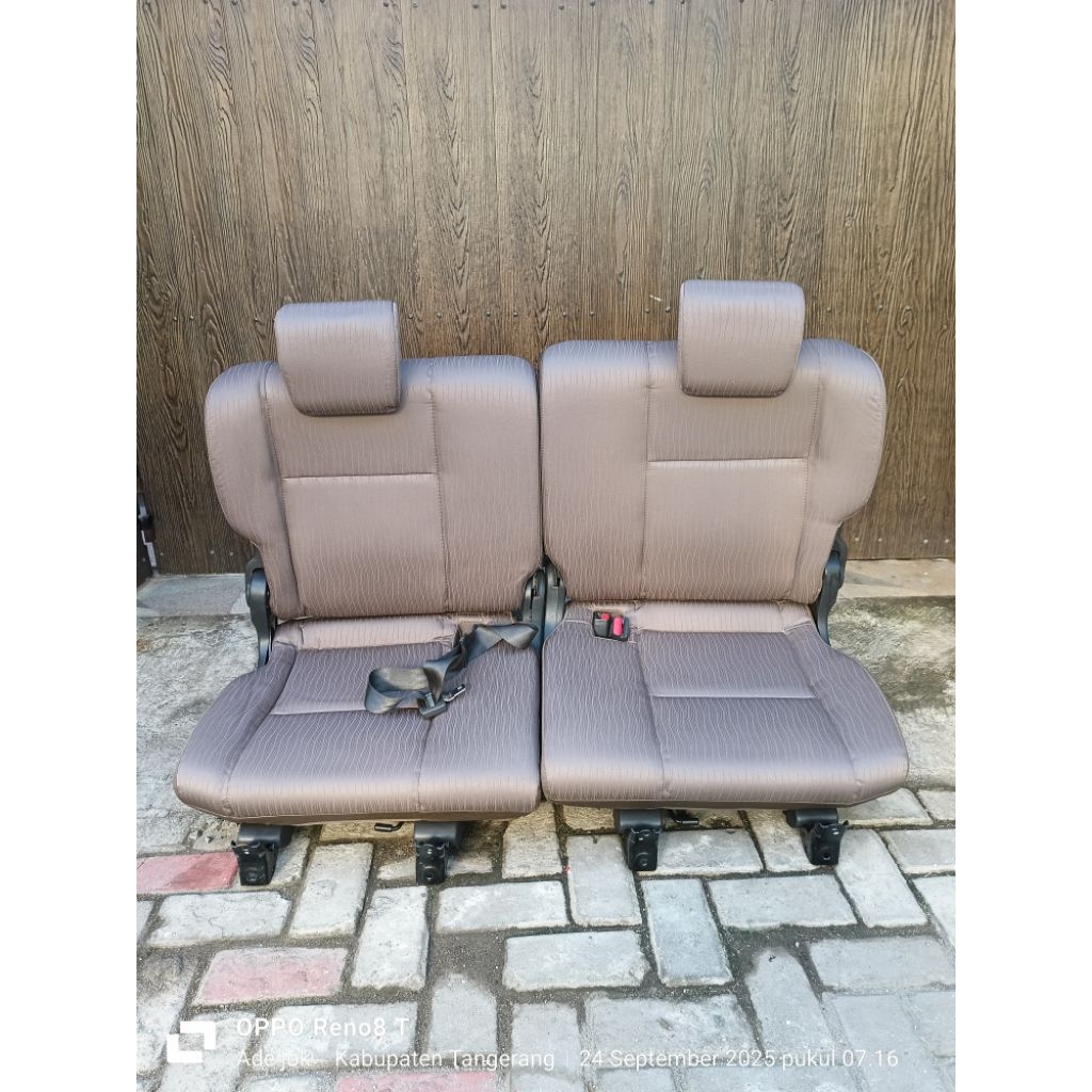 jok tengah avanza