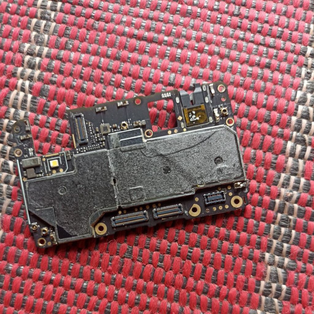 mesin Oppo F1f hidup