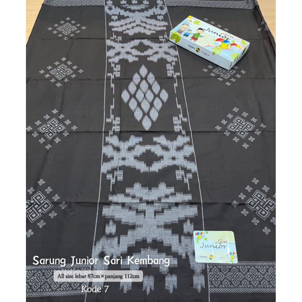 Sarung Junior Sari Kembang