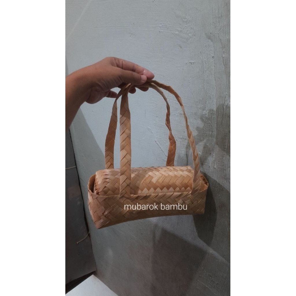 Besek bambu besek jinjing besek hampers 8 x 23 cm