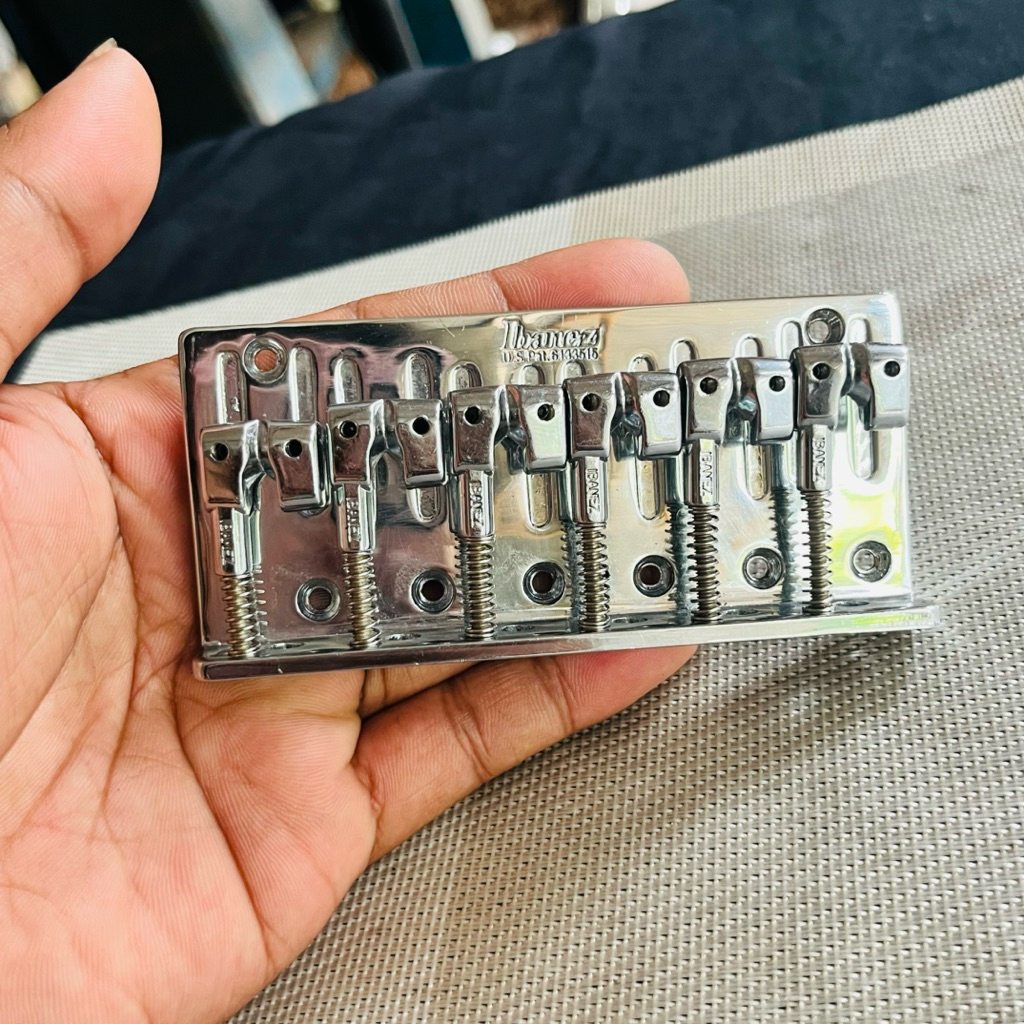 bridge bass ibanez US.pat 6string original warna chrome