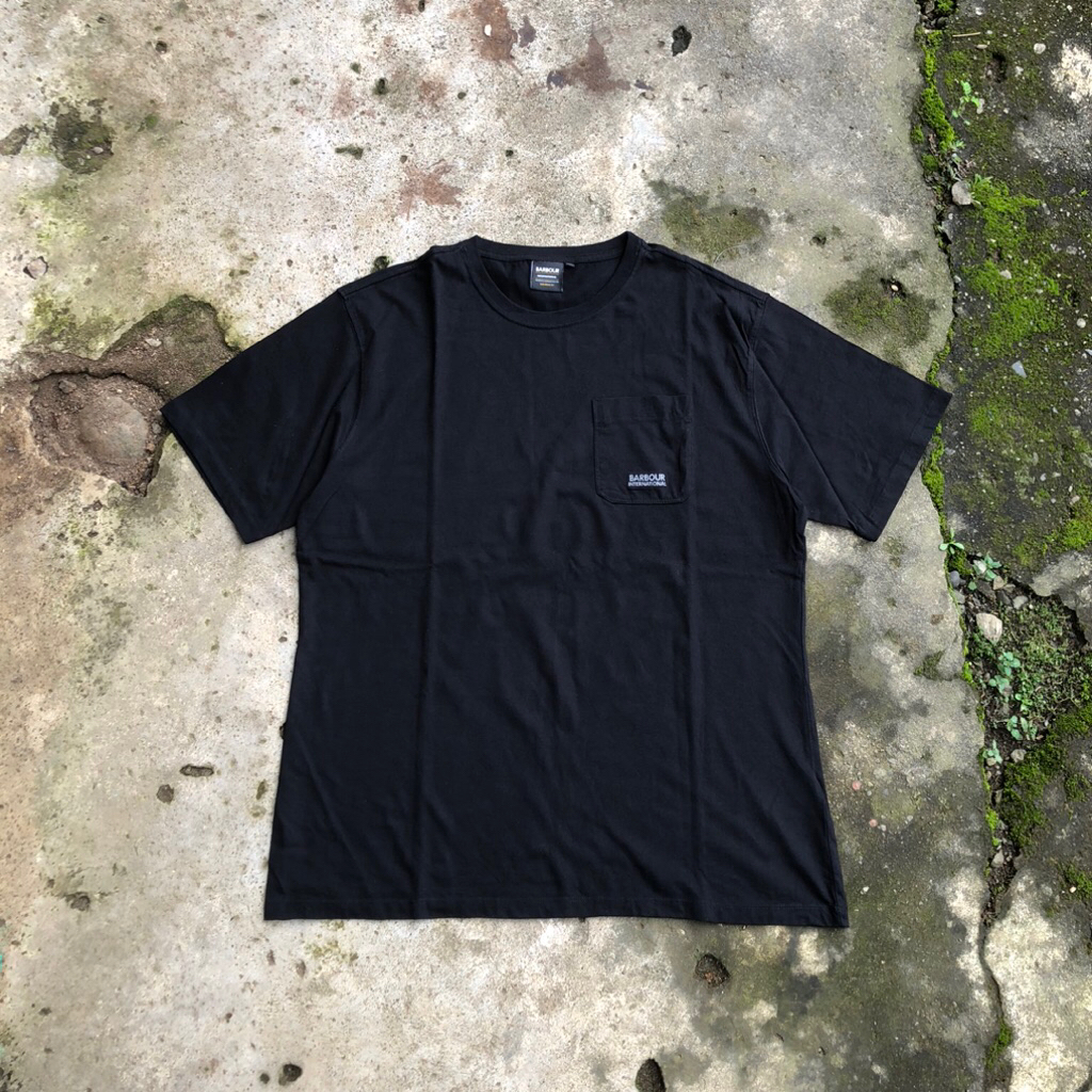 Tshirt Barbour pocket tee ( second/bekas )