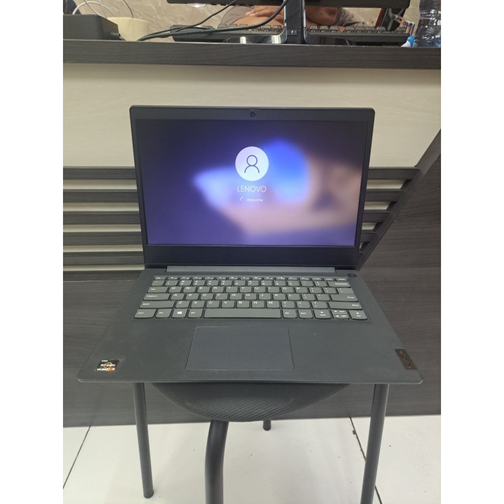 Lenovo ideapad slim 3 | Ryzen 5-4500U | 4/128