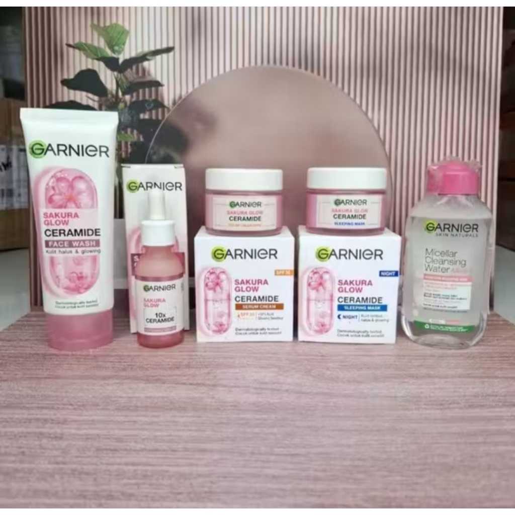 (NEW) paket Komplit 5in1 skincare Garnier Sakura Glow Skin Barrier simple set