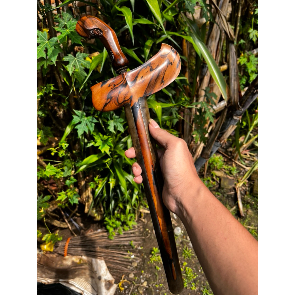 keris sepuh sempono luk 9