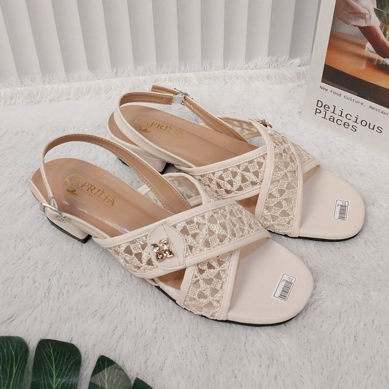 Aprilia sandal brukat wanita terbaru_Sandal wanita Clarks YC-9002 Sol 3cm_heels wanita kekinian