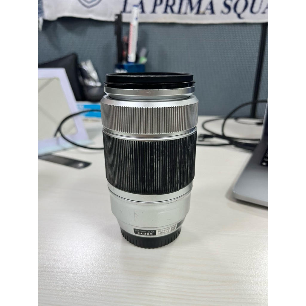 fujinon xc 50-230mm silver on black