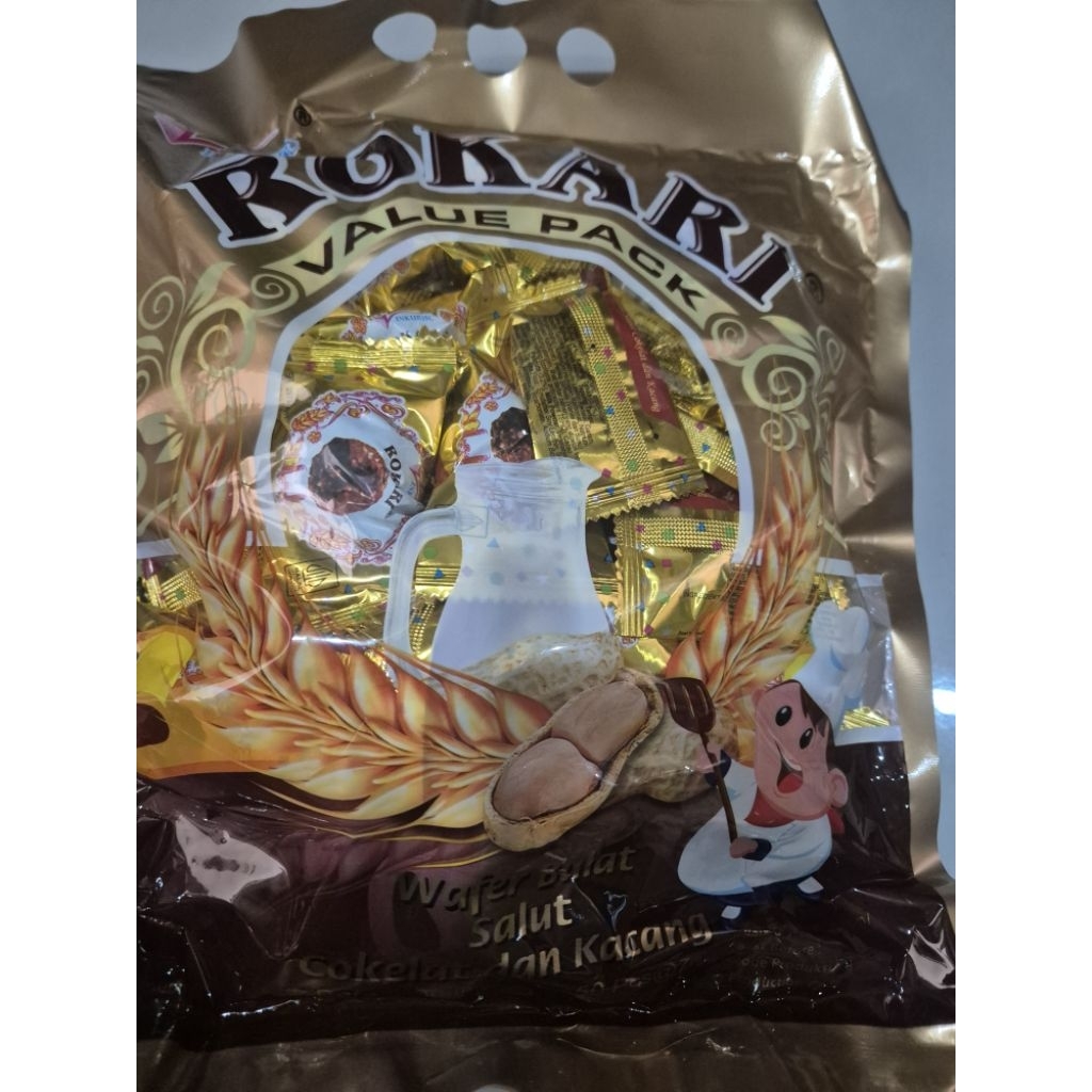 Rokari Wafer Bulat Coklat dan Kacang Isi 50 Pcs 350gr