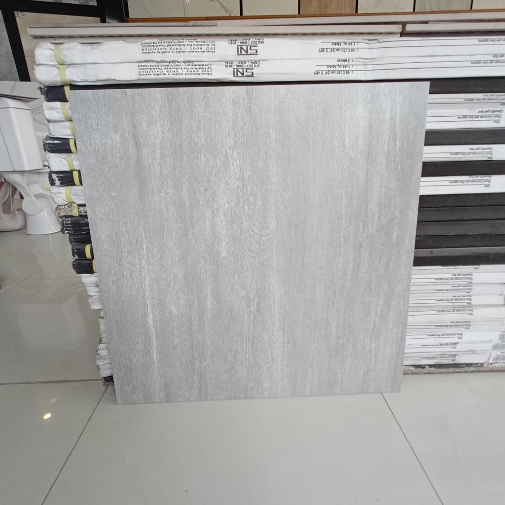 ARNA Granit 60x60 Aliza Grey Motif Kayu DOF Oasis Tekstur Grade 1 | Granit Lantai Rustic Anti Licin 