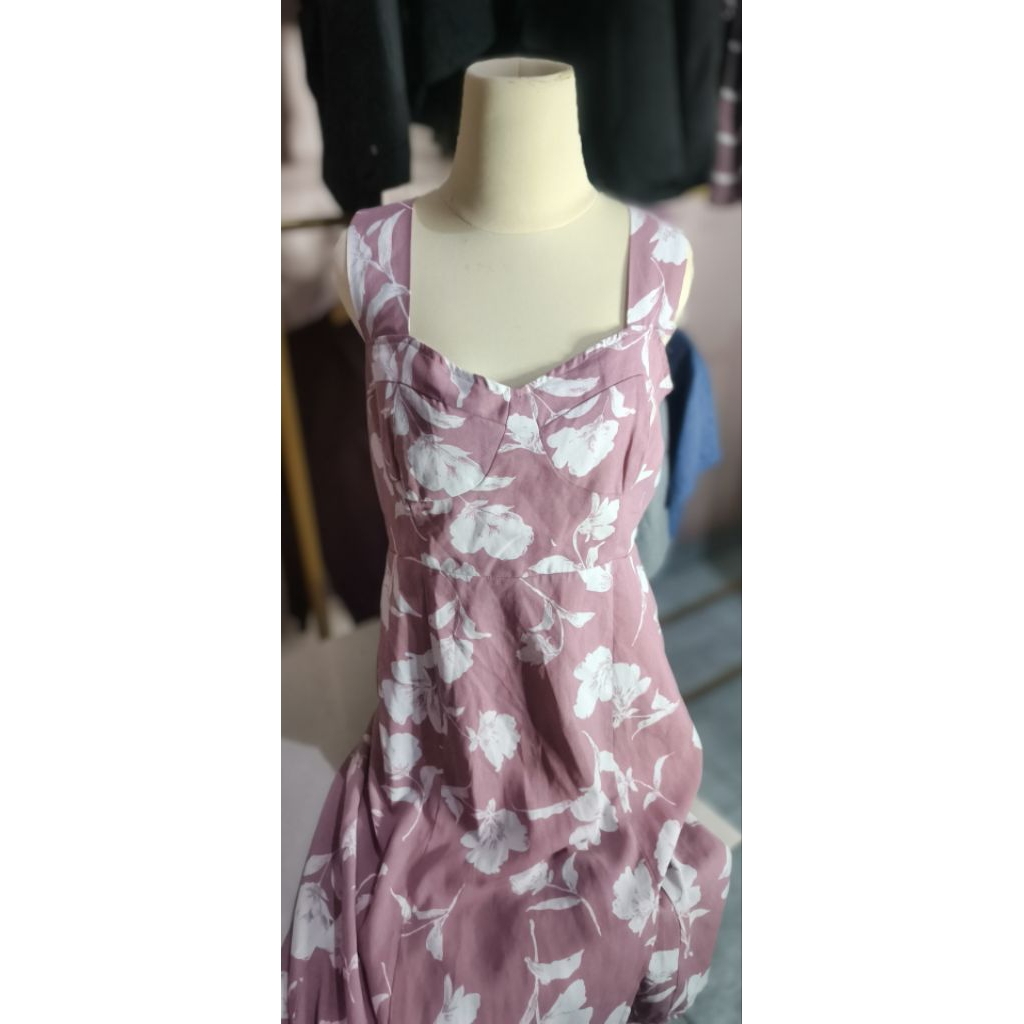 Dress Wanita Motif Bunga Pink Pastel – Midi Dress Casual Elegant Tali Bahu – Dress Korean Style
