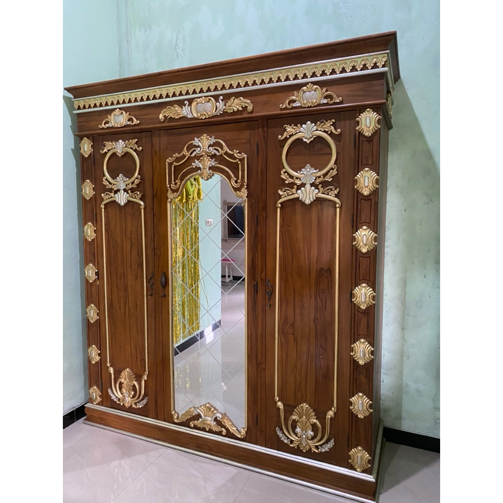 Almari kayu jati pintu 3