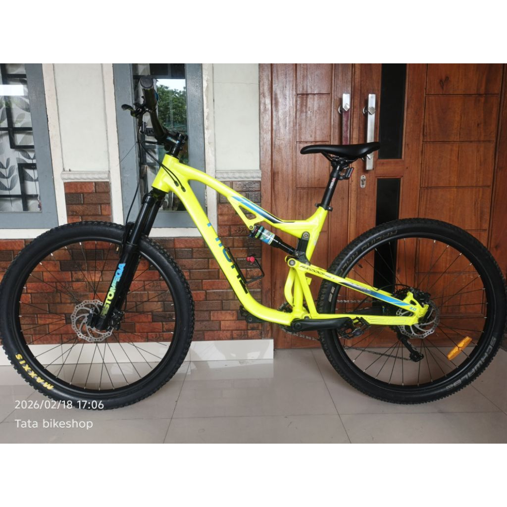sepeda gunung Thrill Ricochet 3.0 scond