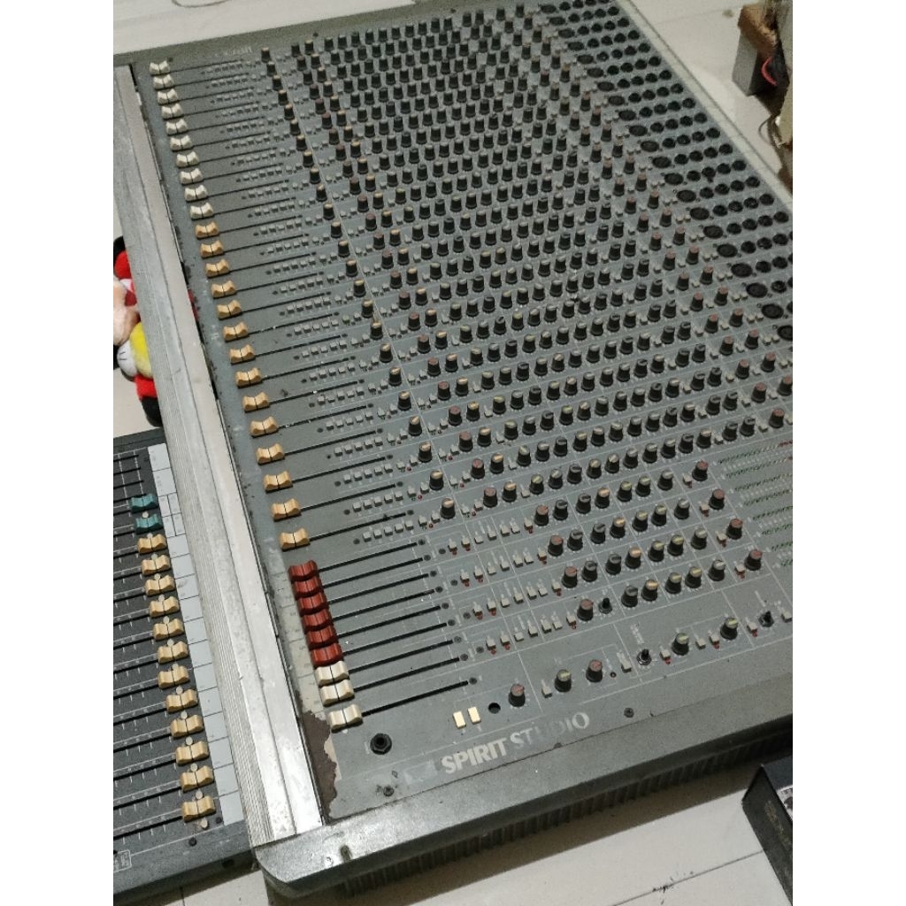 MIXER SOUNDCRAFT Spirit Studio Bekas/Second