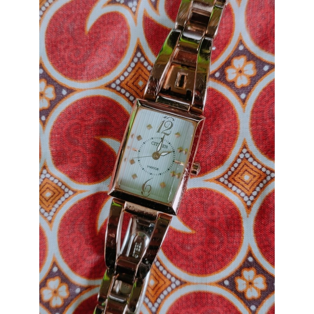 Jam Tangan Wanita Citizen Wicca Solar