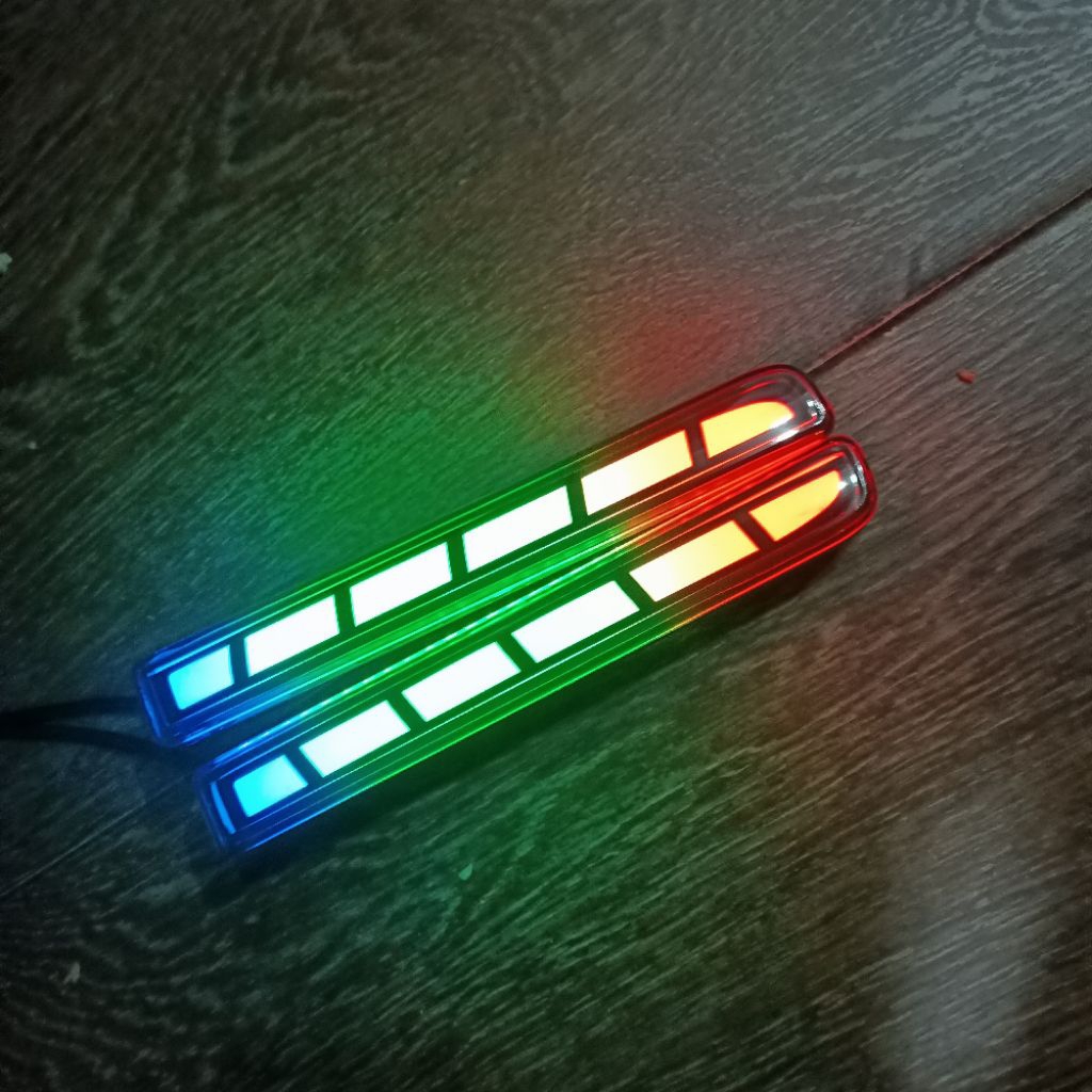 Lampu Reflektor/Mata Kucing RGB Bumper Belakang Mobil Toyota Agya/ Ayla,Rush/Terios new ,Luxio , wig