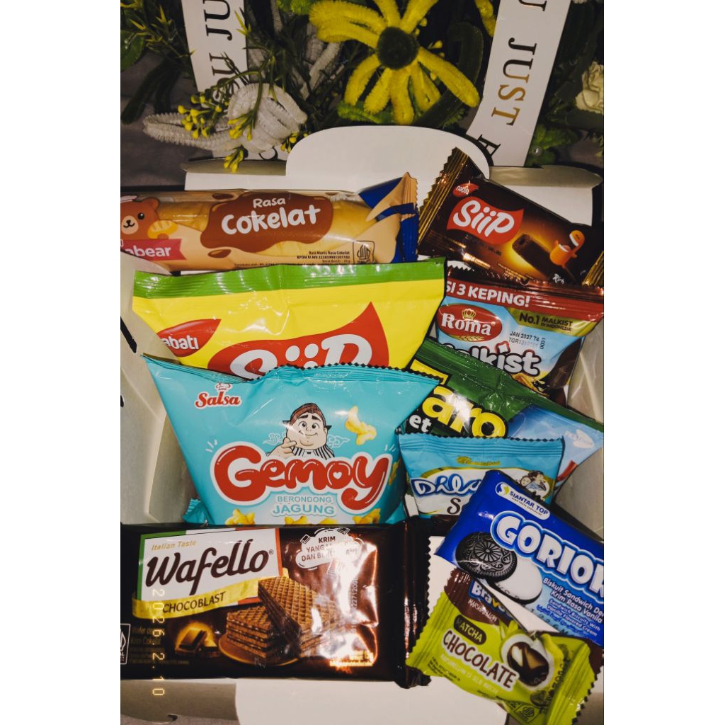 gift box sidang sempro kompre