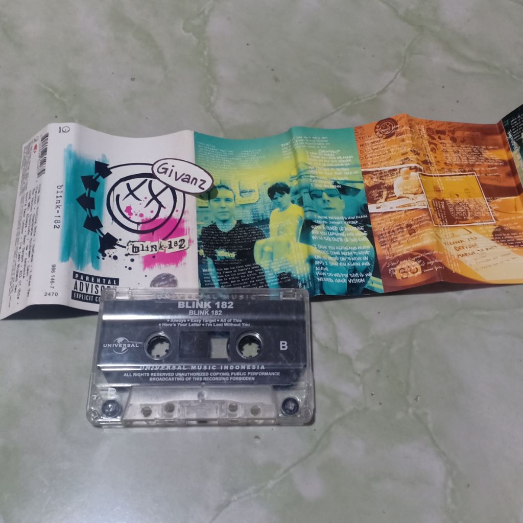 kaset pita BLINK 182 - S/T