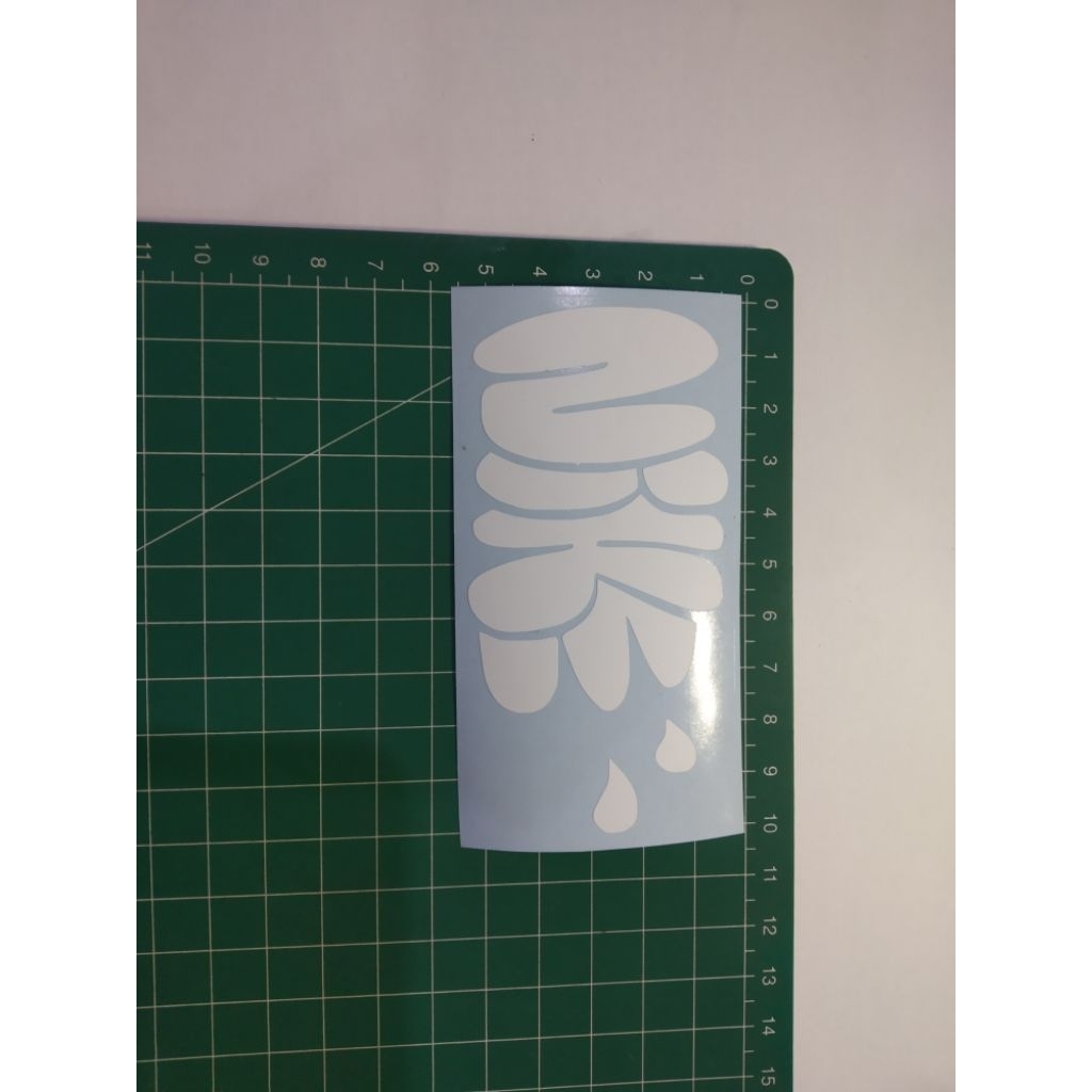 stiker cutting nike